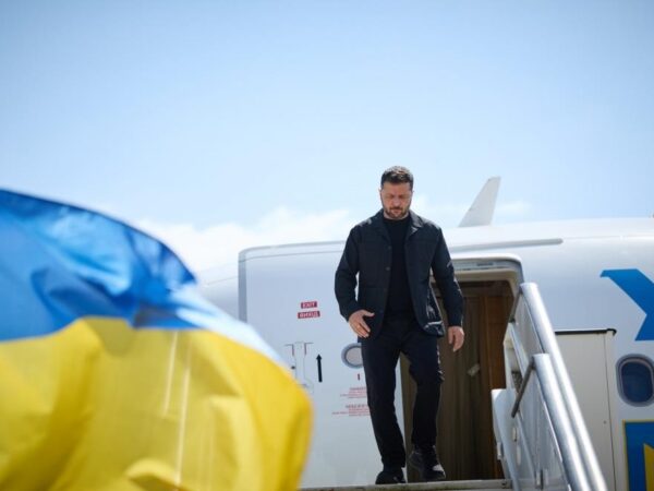Новини України - Зеленський прибув з візитом до Данії