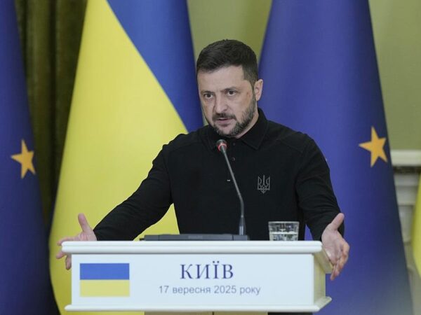 Новини України - Зеленський: РФ втратила сили для великого наступу