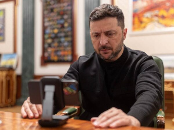 Росія повинна закінчити свою війну, інакше має закінчитися російський нафтовий експорт