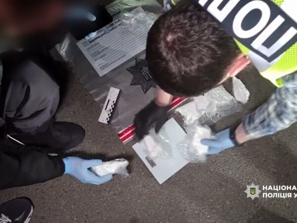 Поліція перешкодила потраплянню на «чорний» ринок наркотиків з Іспанії на 27 мільйонів гривень