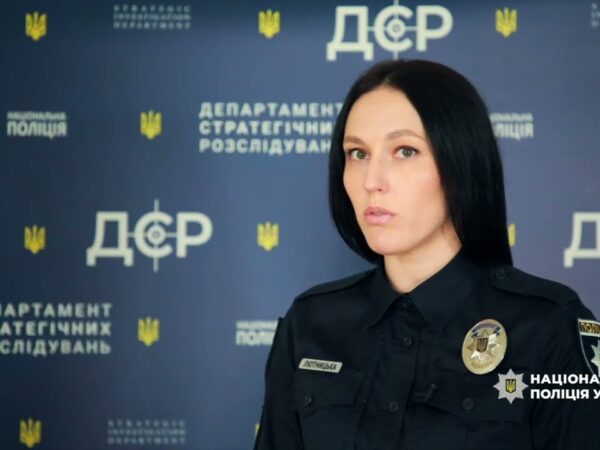 36 тисяч доларів за виключення з військового обліку: у Києві поліція затримала посадовця держоргану