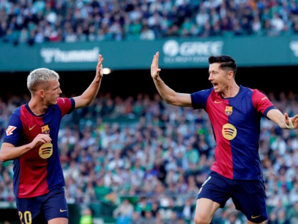 Новини спорту - Барселона готується випускати на поле вилікуваних Ольмо та Левандовського