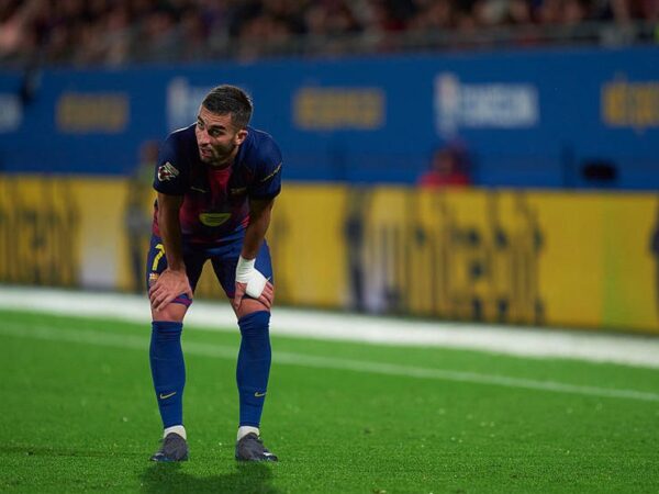 Новини спорту - Барселона не дозволить вийти на поле нападнику, який натрудив м’язи коліна