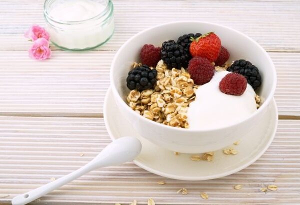 Новини України - Більше користі чи шкоди: як впливає на організм вівсянка