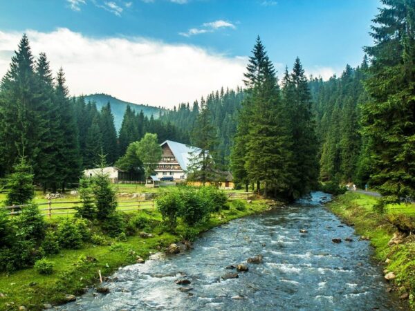 Новини України - Два українські села - серед найкращих для туристів у світі
