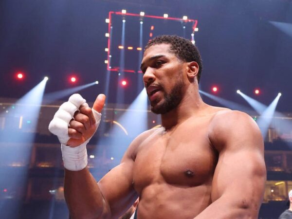 Новини спорту - Джошуа запропонували бій у незвичному для спорту місці