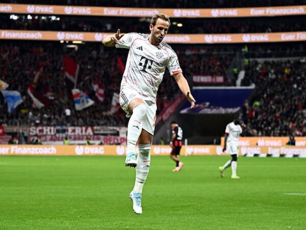 Новини спорту - Форвард Баварії Кейн переписав історію Бундесліги
