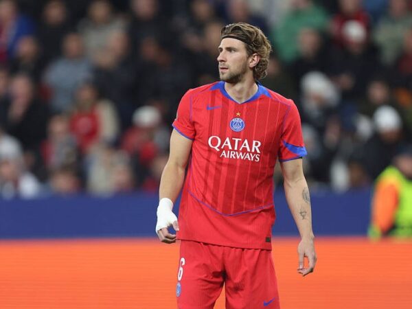 Новини спорту - Французький журналіст вважає, що Забарний не коштує 60 мільйонів євро