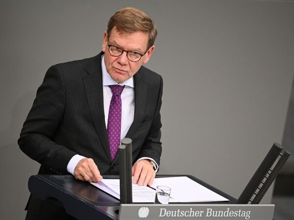 Новини світу - Глава МЗС Німеччини скасував візит до Китаю