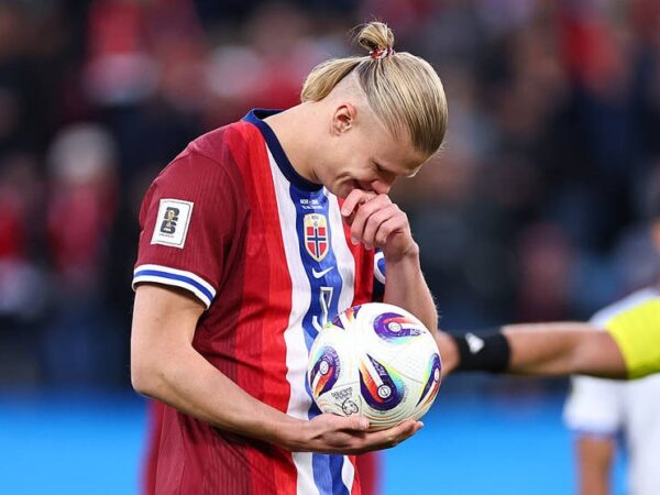 Новини спорту - Голанд встановив світовий рекорд завдяки хет-трику