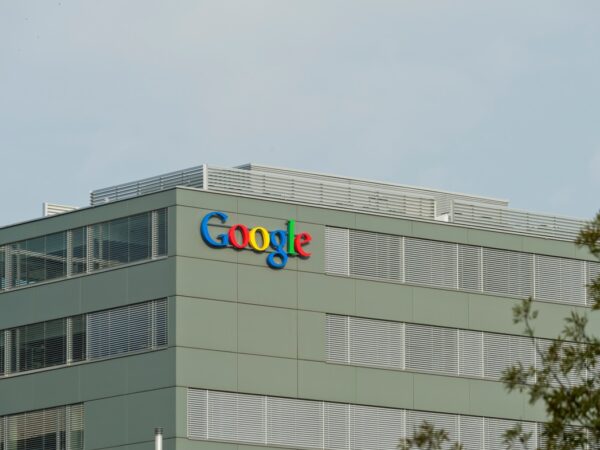 Новини бізнесу - Google інвестує $15 млрд у ШІ-центр в Індії