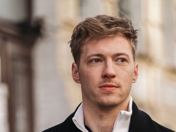 Новини культури - Григорій Бакланов засвітився з новою обраницею