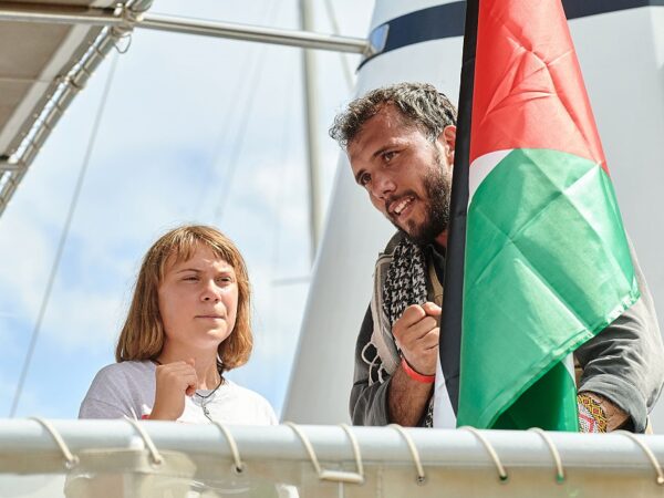 Новини світу - Ізраїль заявив, що жодне судно "Флотилії стійкості" не дісталося до Гази