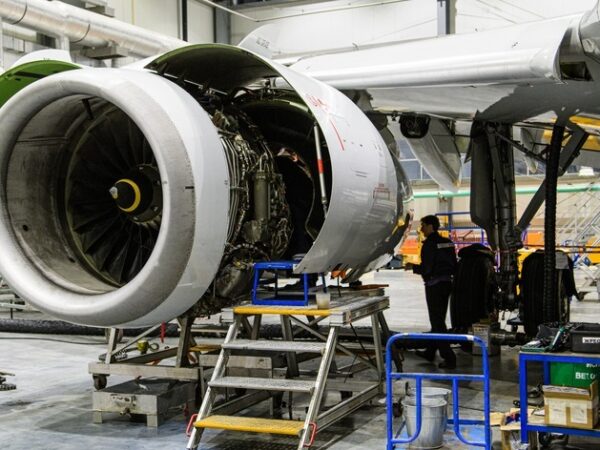 Новини світу - Канібалізм знищує російську цивільну авіацію