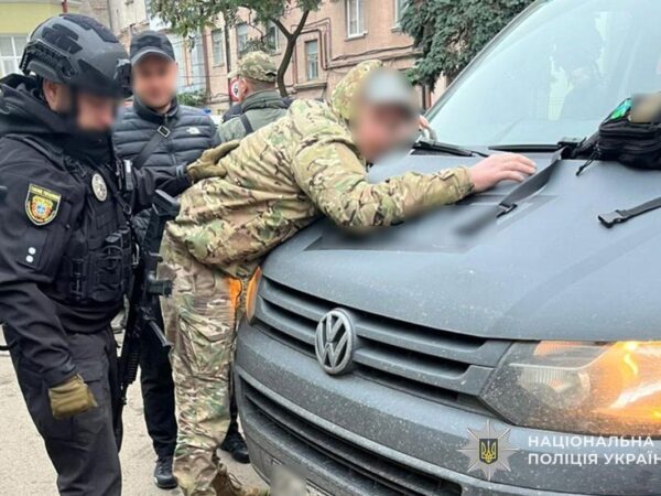 Новини України - Катували і відбирали майно: на Тернопільщині затримали військовослужбовців