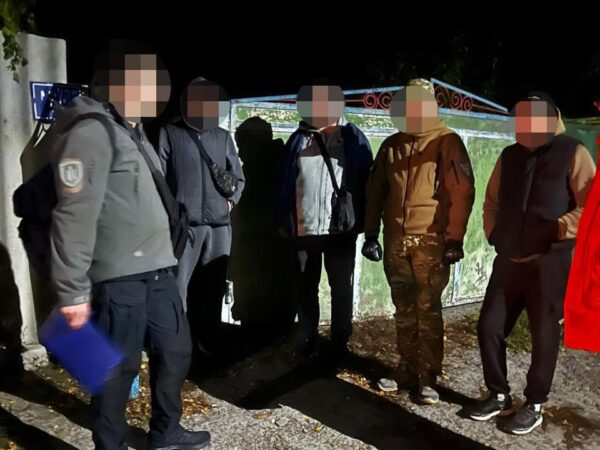 Новини України - Харківські військові збували пальне з частини