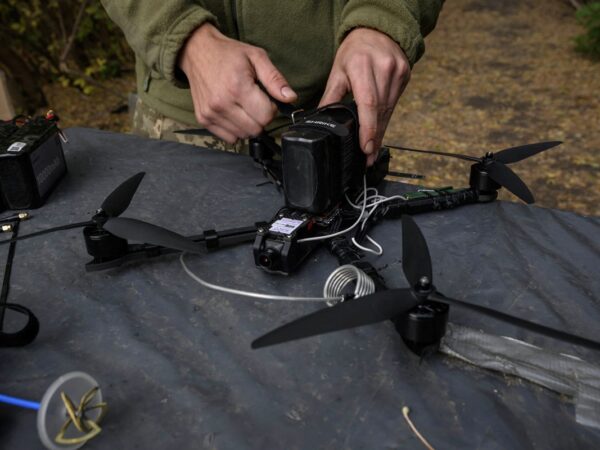 Новини України - Китай обмежив продаж Україні комплектуючих для дронів -ЗМІ