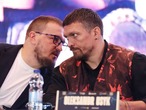 Новини спорту - Красюк запропонував Усику завершити кар'єру і не битися з Вордлі