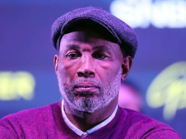 Новини спорту - Леннокс Льюїс закликав Усика завершити кар'єру, указавши на висоту польоту