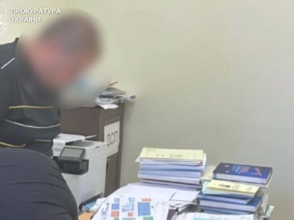 Новини України - На Буковині викрили посадовців вишів, які продавали місця в аспірантуру