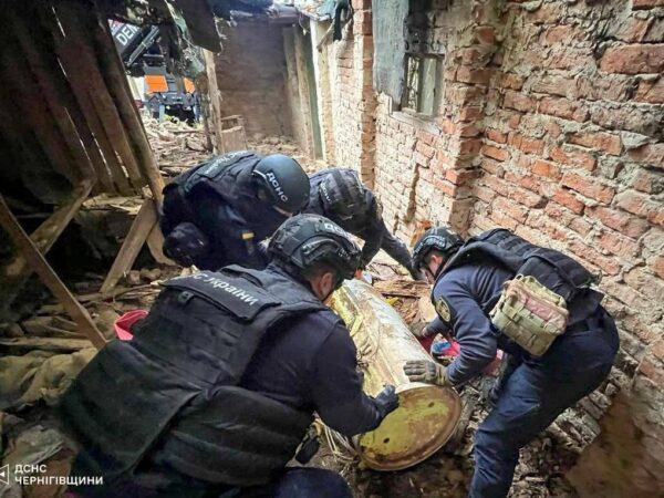 Новини України - На Чернігівщині знешкодили бойову частину Іскандер-К