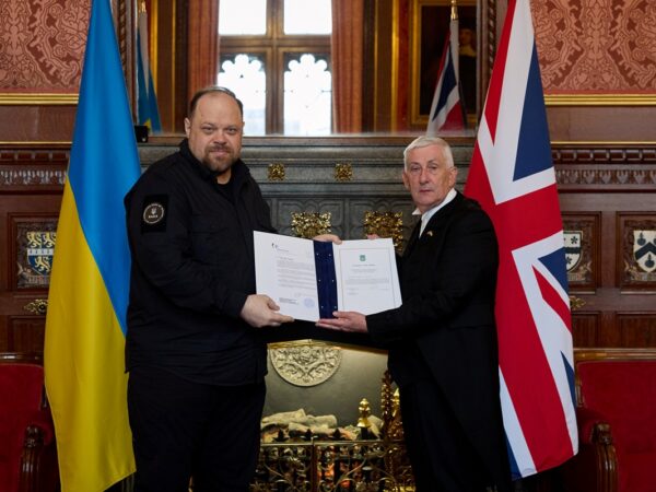 Новини України - Набула чинності угода про 100-річне партнерство Британії та України