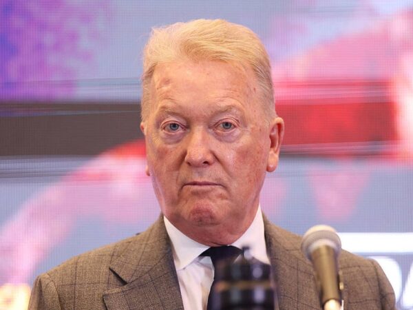 Новини спорту - Названа можлива дата бою між Усиком і Вордлі