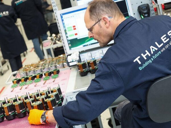 Новини бізнесу - Невідомі БпЛА фіксують над об'єктами оборонного гіганта Thales