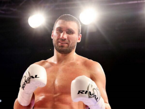 Новини спорту - Неймовірна серія: український супертяж здобув 16 перемог на профі-рингу