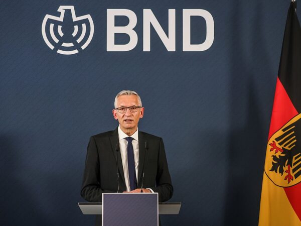 Новини світу - Німецька розвідка: Путін готовий до війни з Європою "будь-якої миті"