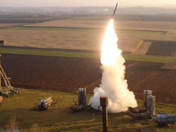 Новини України - ППО перехопила 16 ракет і сотні "шахедів"