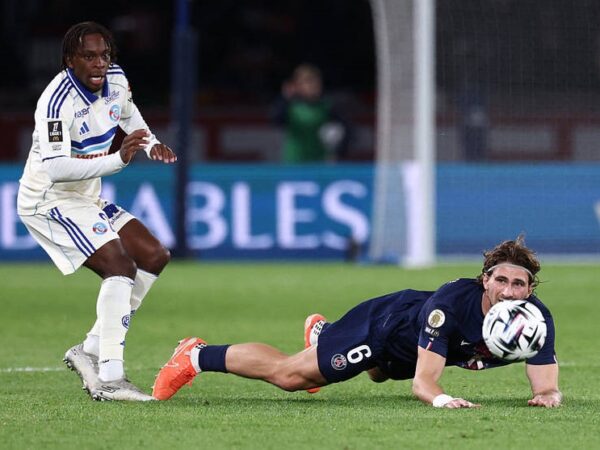 Новини спорту - ПСЖ із Забарним зіграв унічию зі Страсбуром у надрезультативному матчі