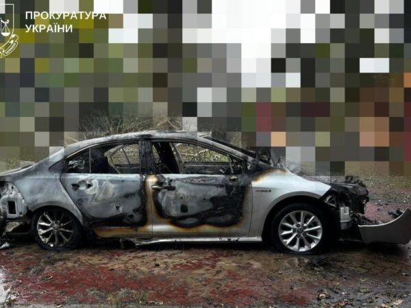 Новини України - Росіяни атакували авто в Херсоні, поранено дітей
