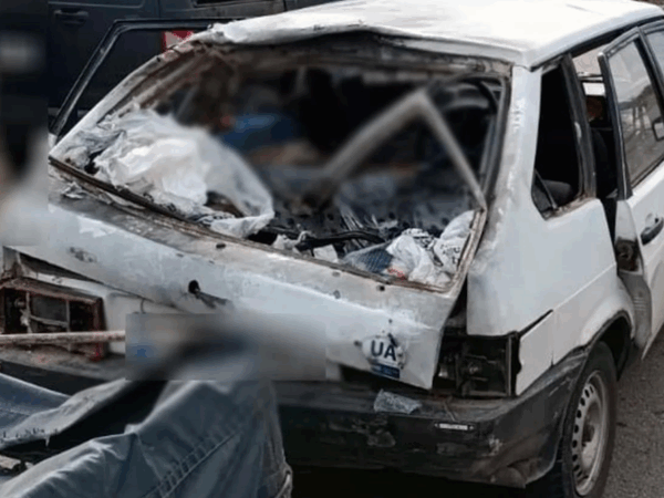 Новини України - Росіяни вдарили дроном по автівці під Оріховом: загинуло подружжя