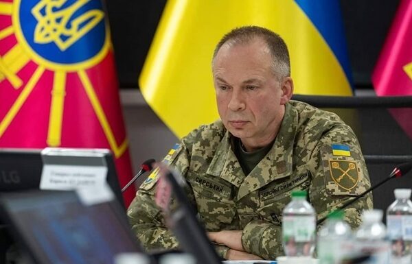 Новини України - Сирський провів розмову з головнокомандувачем Об'єднаних ЗС НАТО в Європі