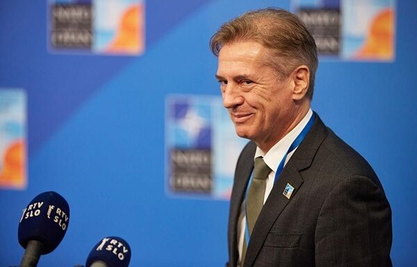 Новини світу - Словенія виділила кошти на купівлю зброї для України в рамках PURL