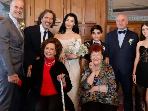 Новини культури - Софі Лорен відвідала весілля сина Карло Понті-молодшого