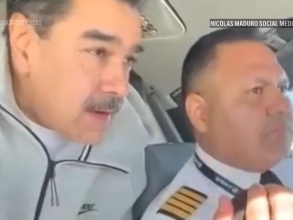 Новини світу - США намагалися підкупити пілота Мадуро - ЗМІ