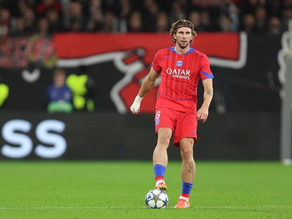 Новини спорту - Стала відома оцінка Забарного за гру проти Лор'яна