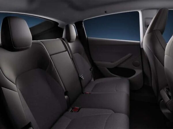 Авто новини - Tesla зекономила дивним способом: панорамний дах у Model Y тепер схований