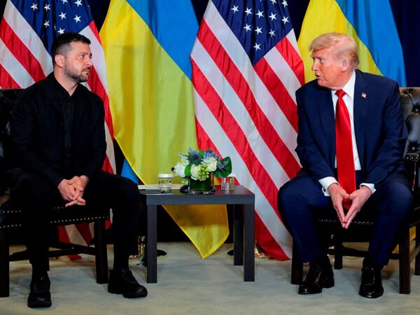 Новини України - Tomahawk і кінець війни. Зеленський їде до Трампа