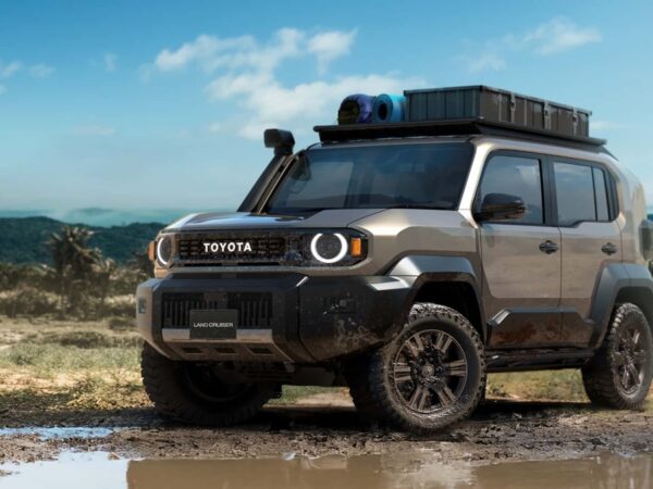 Авто новини - Toyota представила компактний Land Cruiser FJ