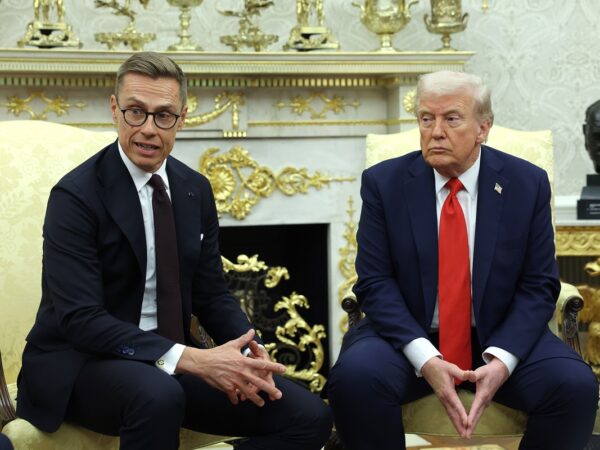 Новини світу - Трамп: РФ та Україна скоро прийдуть до перемовин