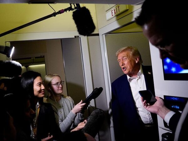 Новини світу - Трамп "відкритий до зустрічі" з Кім Чен Ином