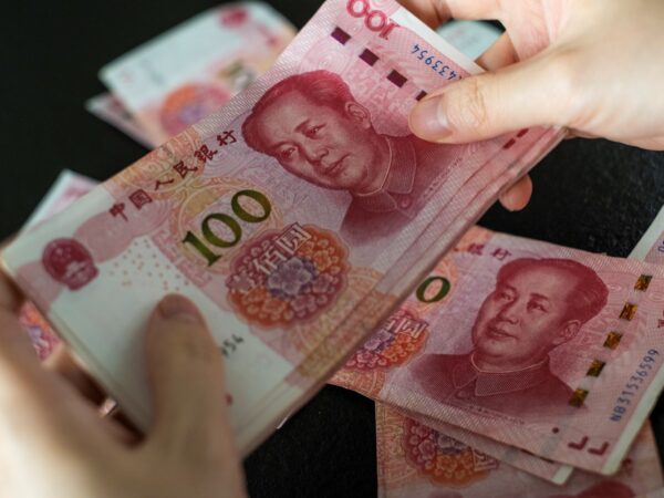 Новини бізнесу - Трейдери вимагають від Індії оплати в юанях за російську нафту - ЗМІ