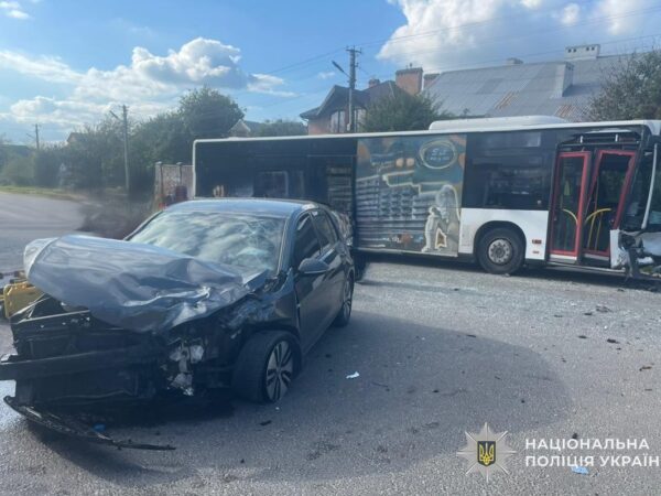 Новини України - У ДТП на Львівщині постраждали п'ятеро людей