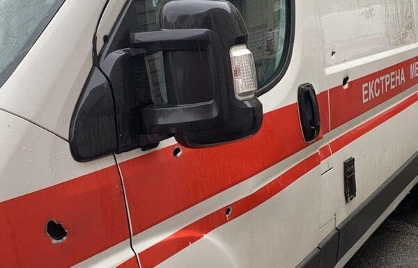 Новини України - У Херсоні росіяни обстріляли бригаду "швидкої", є поранений