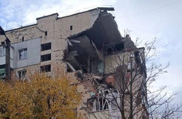 Новини України - У Хмельницькому вибух зруйнував багатоповерхівку