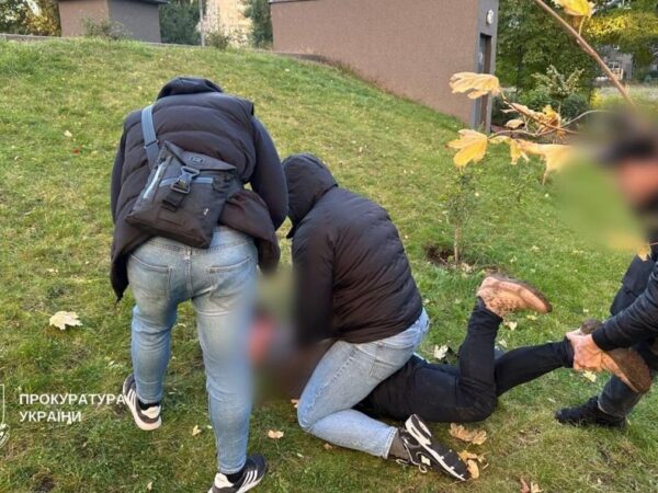 Новини Києва - У Києві експатрульний вимагав хабар за фіктивне працевлаштування у виші