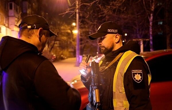 Новини Києва - У Києві запровадять цифрові спецперепустки для руху вночі